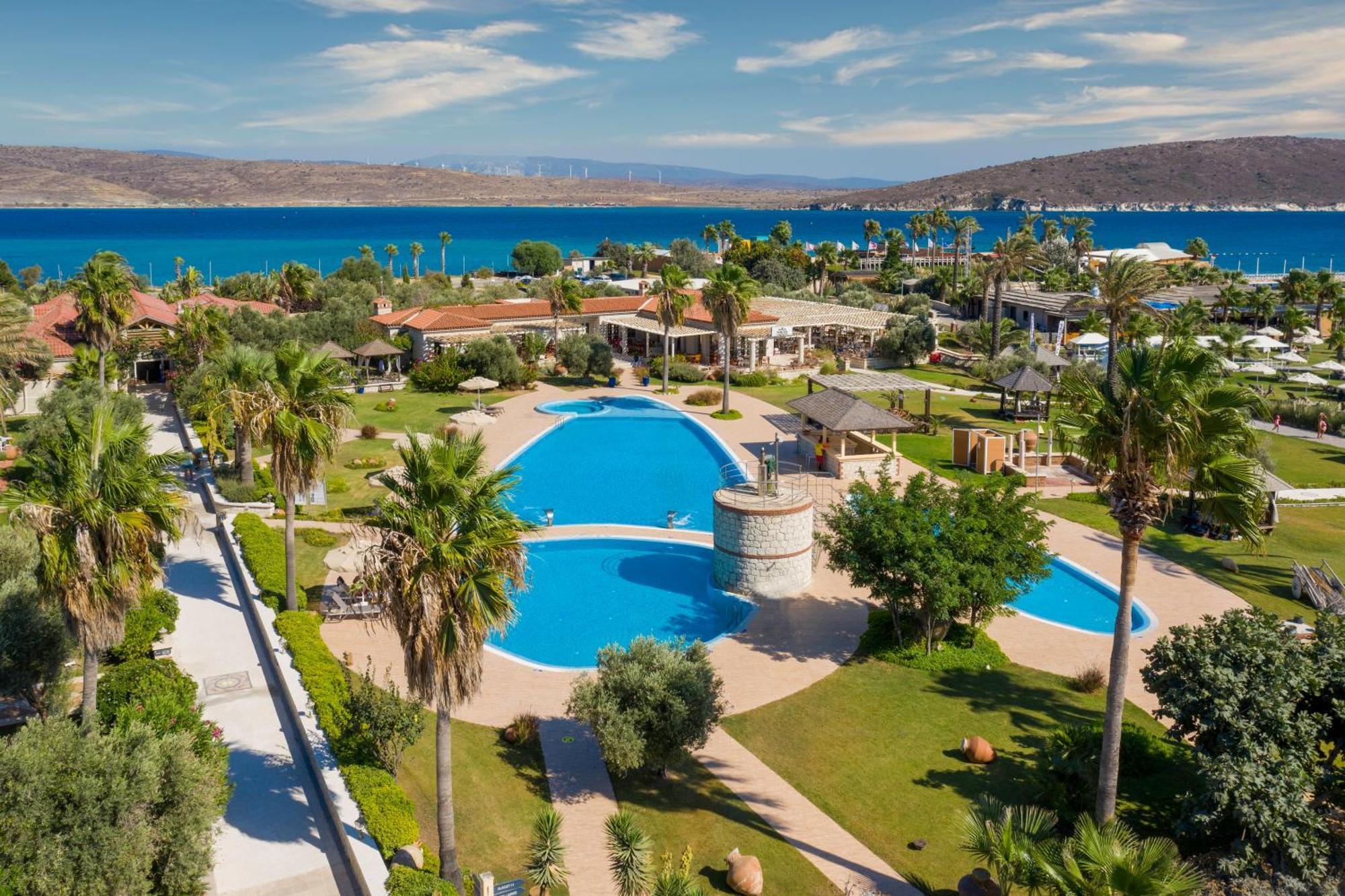 Alacati Beach Resort Esterno foto