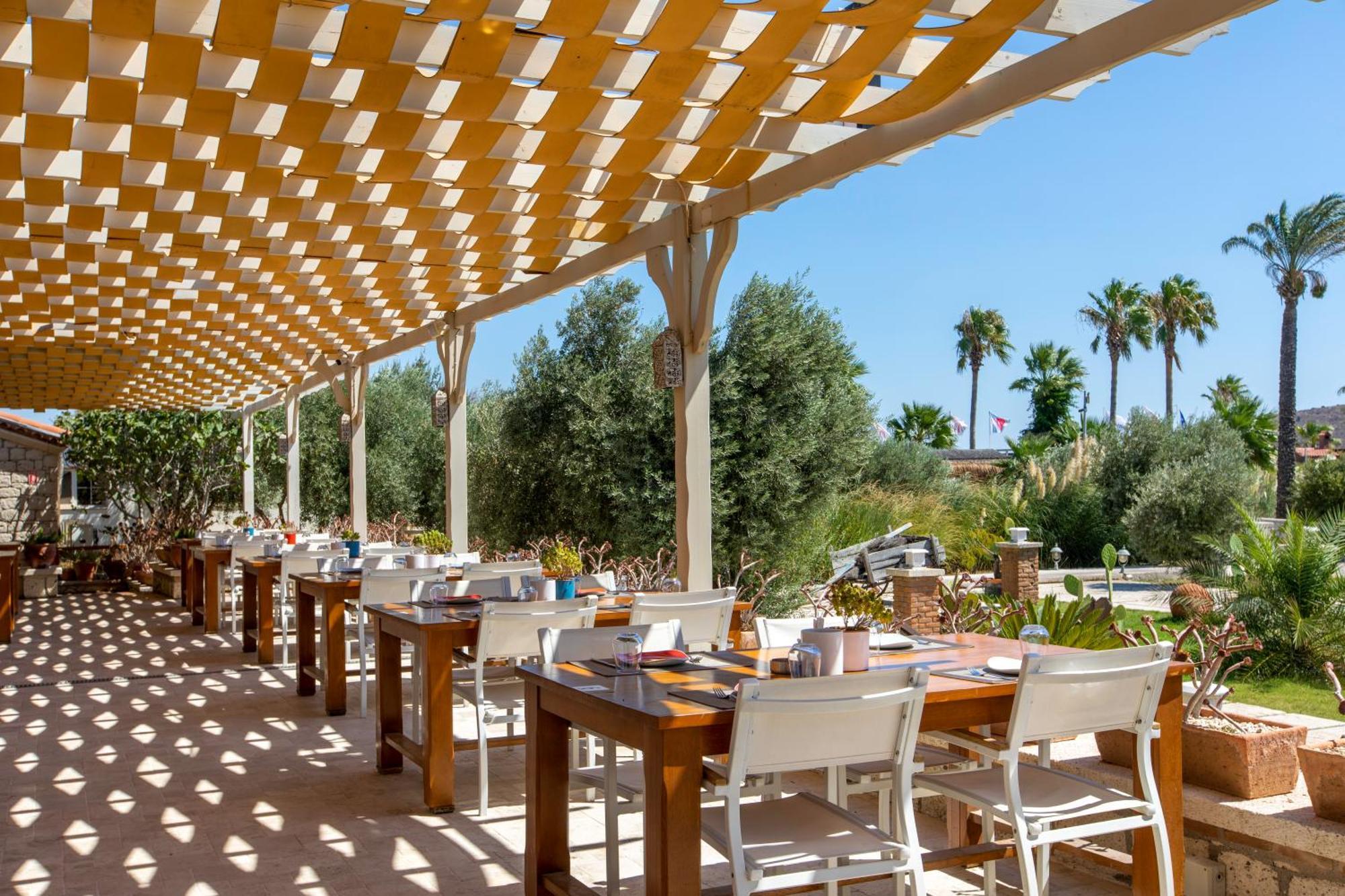 Alacati Beach Resort Esterno foto